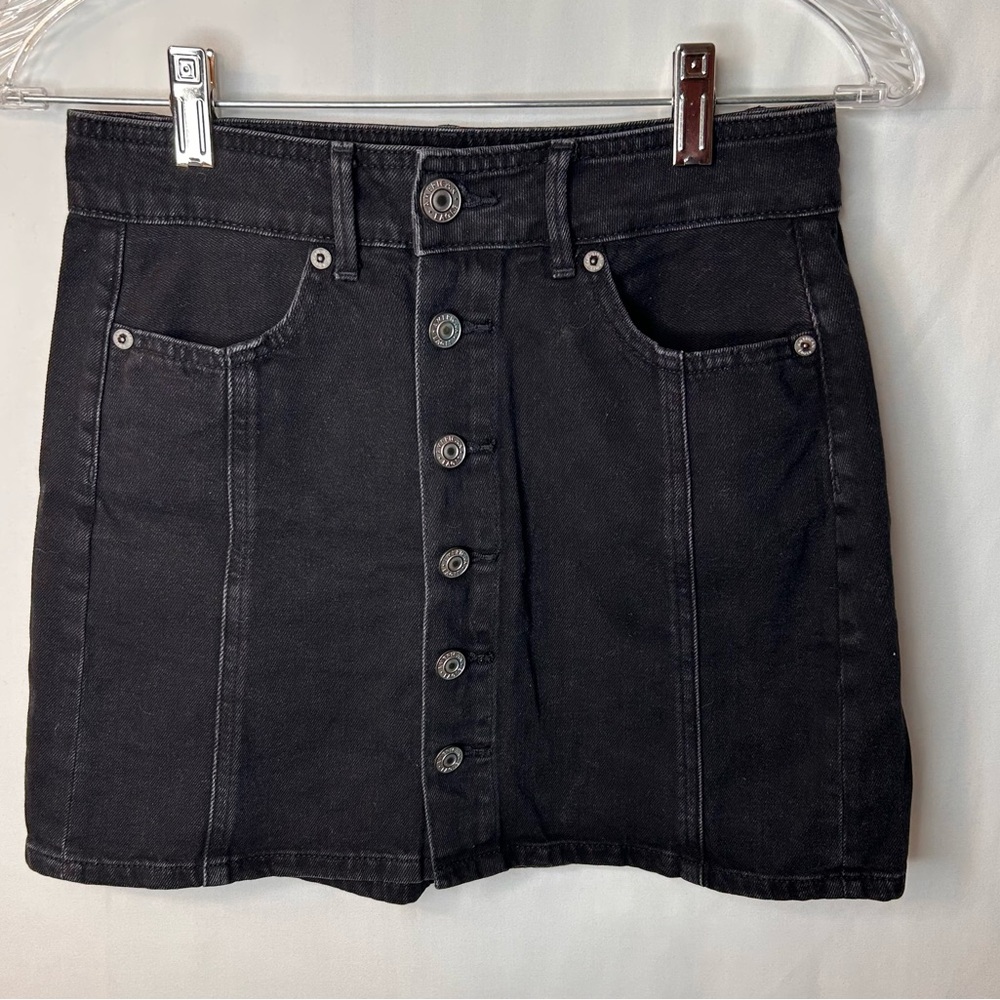 American Eagle High-Rise A-Line Button Denim Mini Skirt Washed Black Size 00